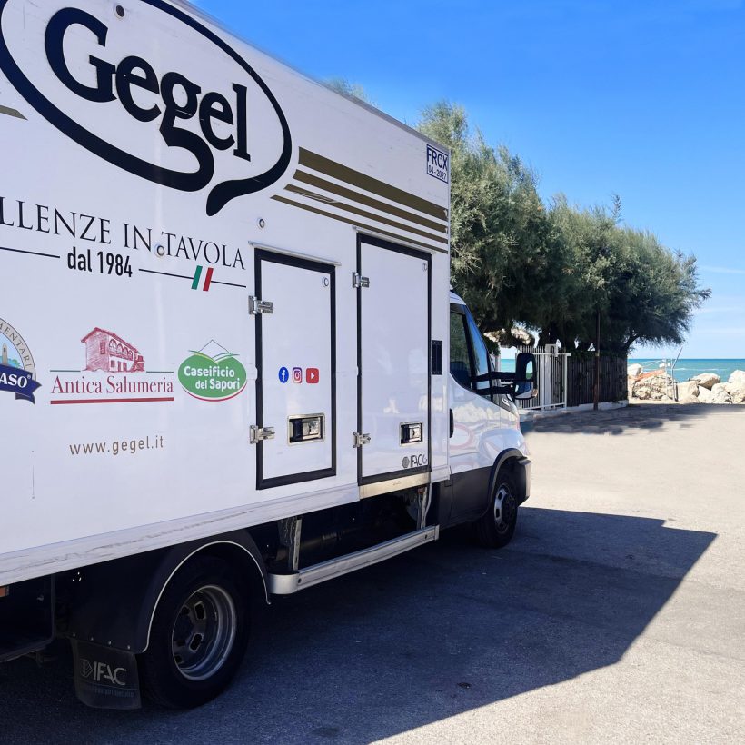 In viaggio per l’Abruzzo: tra lavoro, sorrisi e paesaggi indimenticabili
